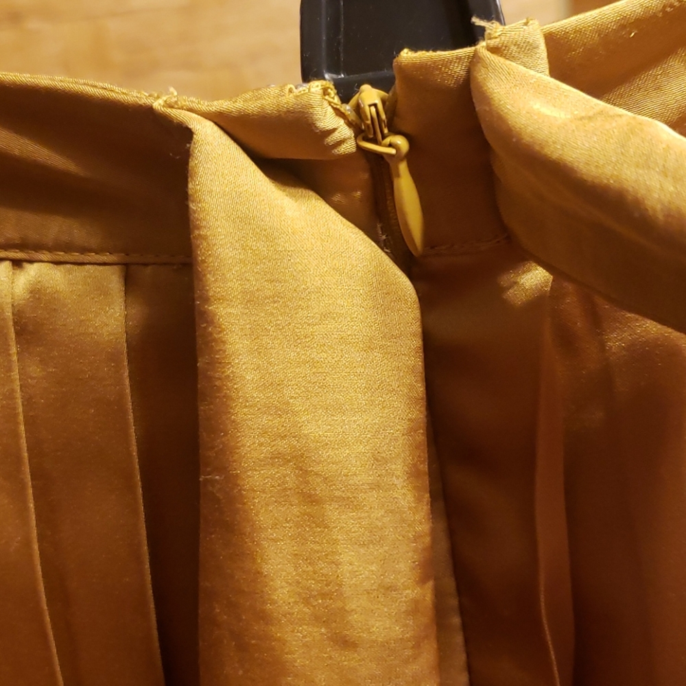 GAP Pleated Skirt NWT - Picture 5 of 10